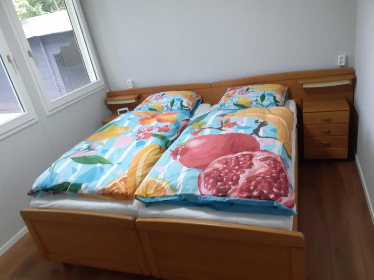 Bungalow/Vakantiehuis Op Park Bavelds Dennen 데네캄프 외부 사진